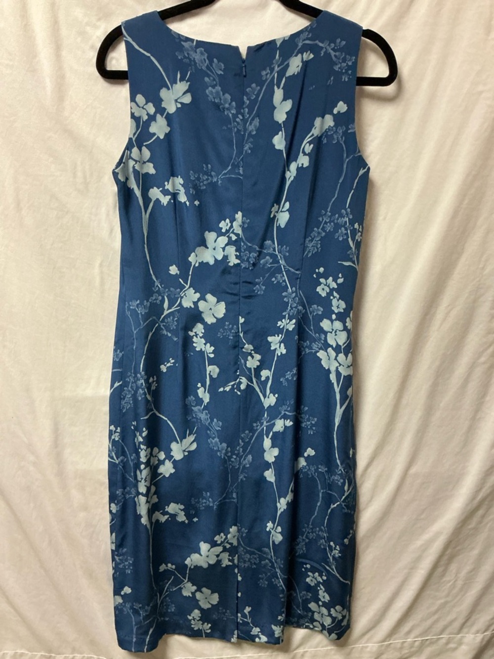 Talbots Blue Floral 100% silk Midi Shift Dress - Picture 3 of 4